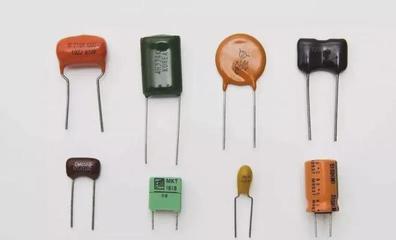 不识字母也能进厂工作吗？—— 以电容器生产为例的务实指南